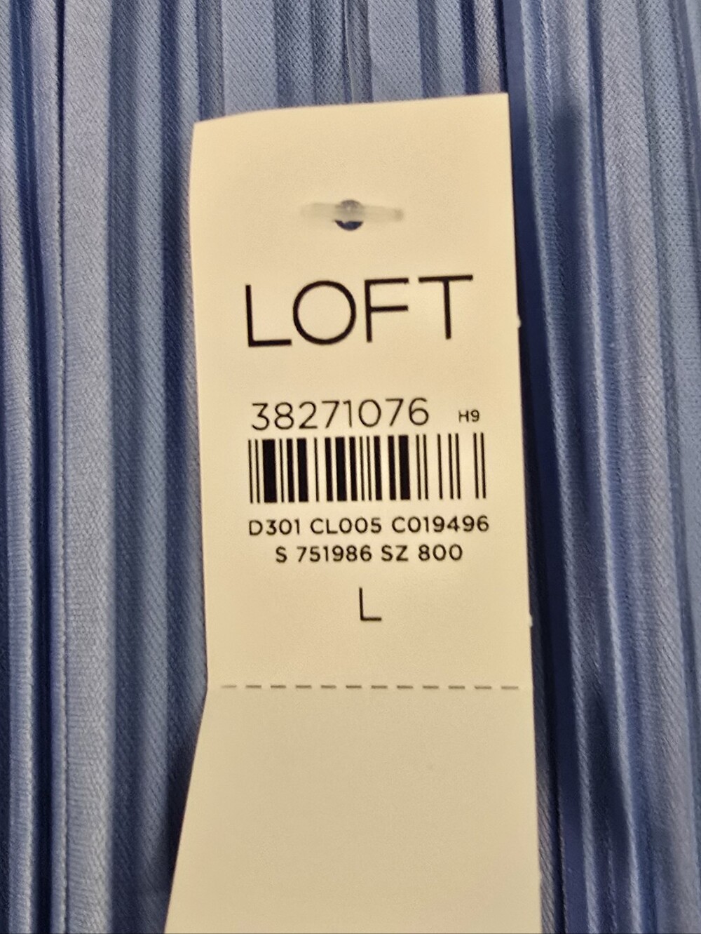 LOFT Light Blue Pleated Blouson Top - Picture 2 of 4